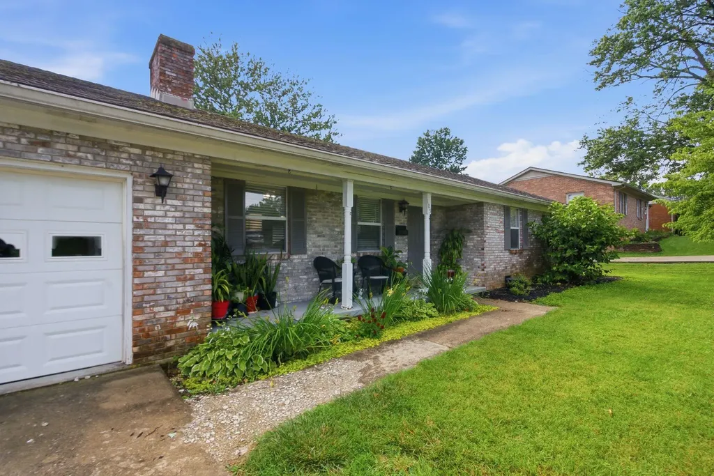 105 Sequoyah Trail Frankfort KY 40601