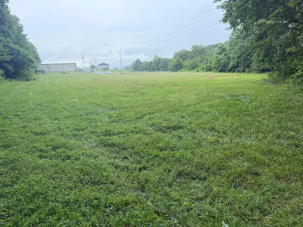 120 Troy Avenue Stanford KY 40484