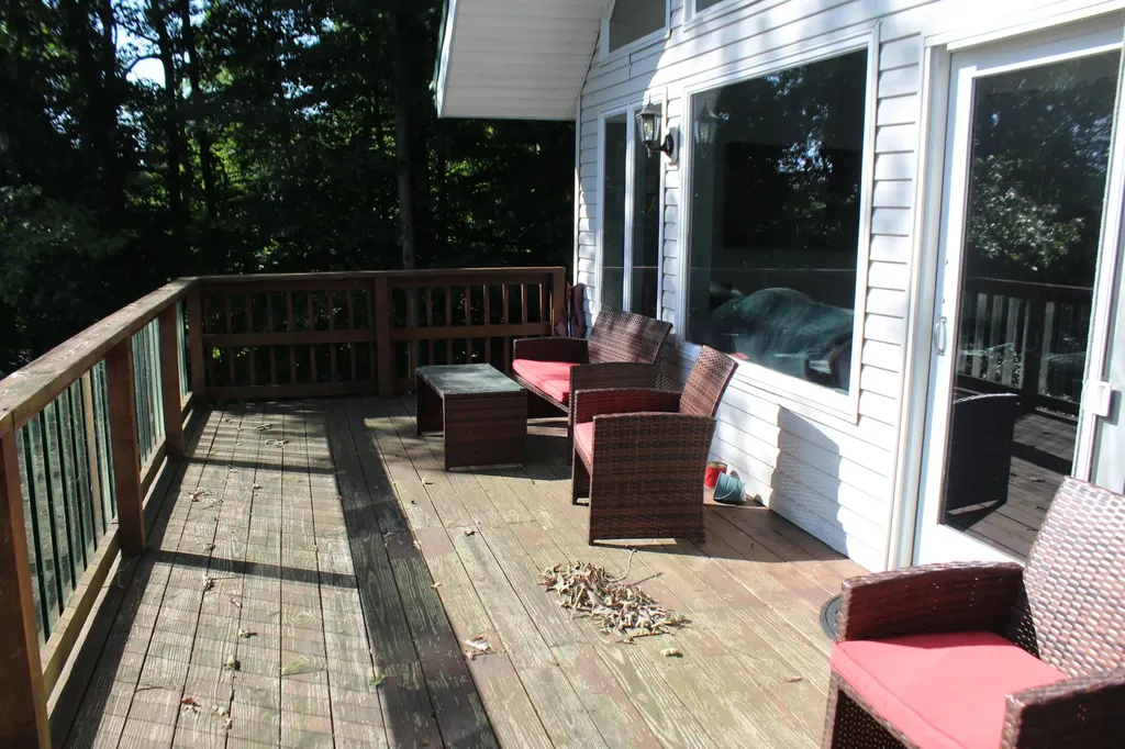 611 Hillside Trail Eddyville KY 42038