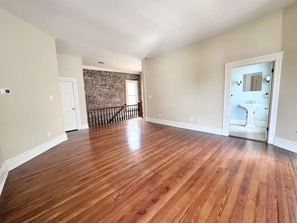 148 - 152 E Fourth Street Lexington KY 40508