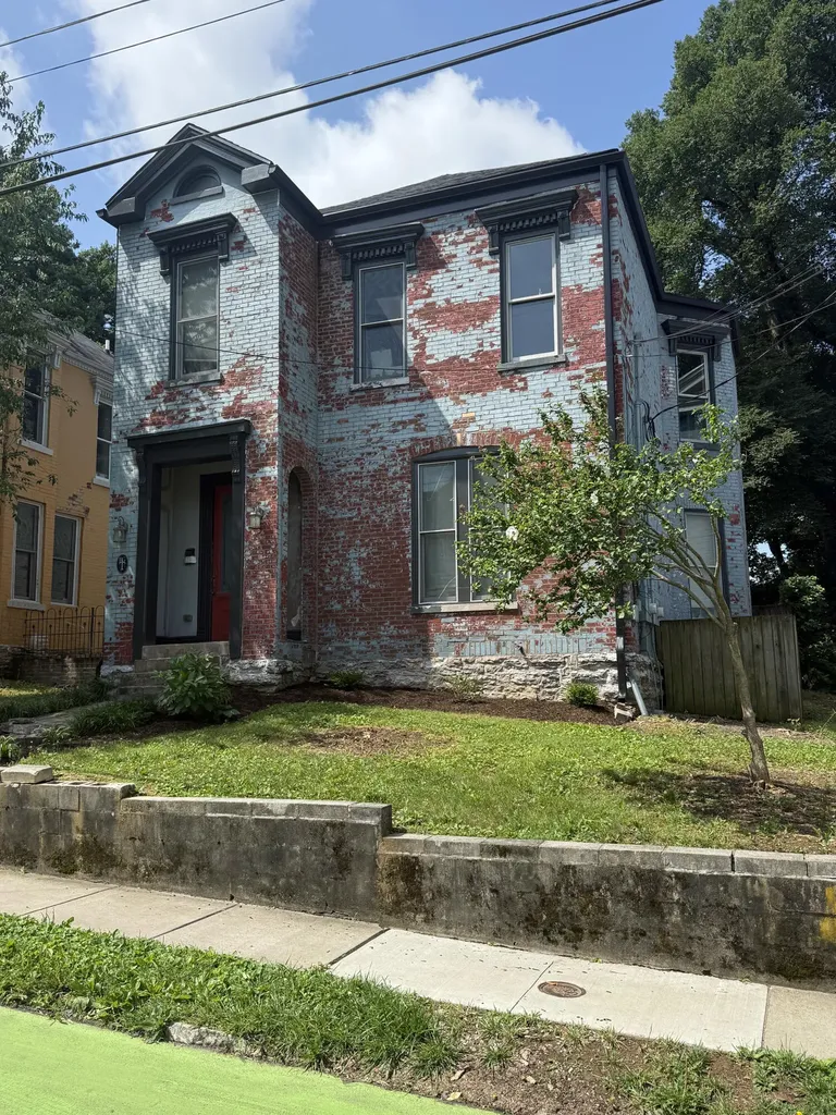 148 - 152 E Fourth Street Lexington KY 40508