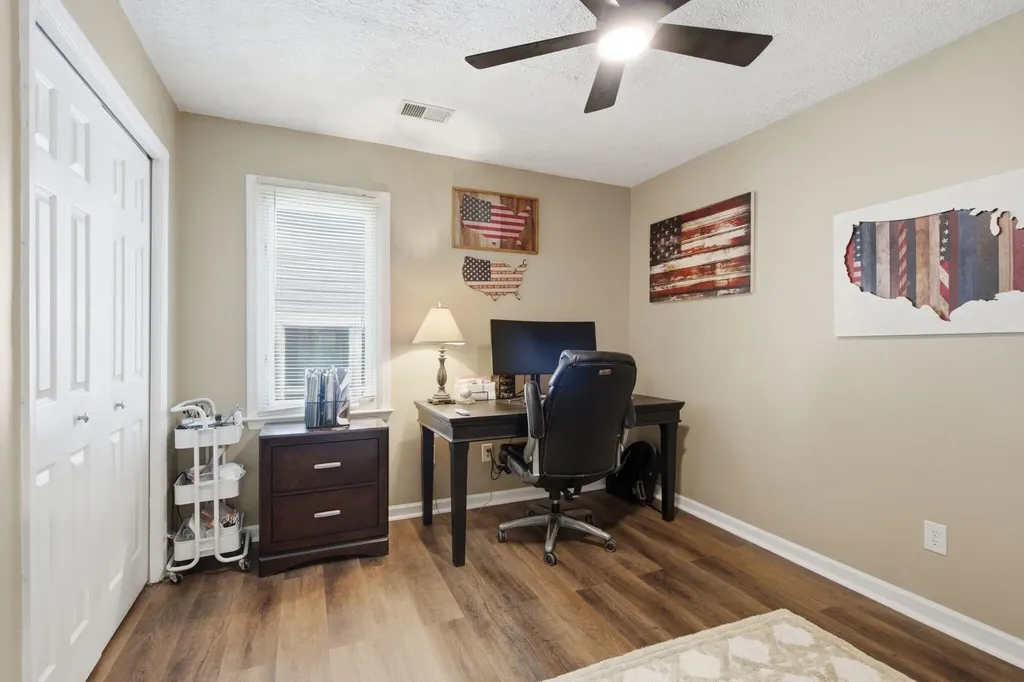 1123 Jonestown Lane Lexington KY 40517
