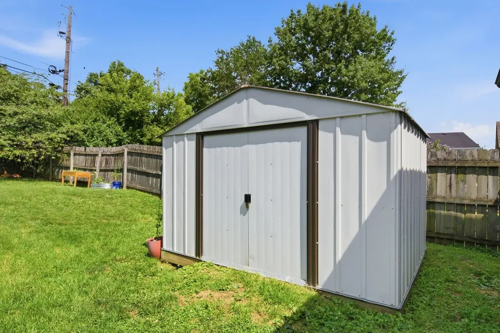 1123 Jonestown Lane Lexington KY 40517