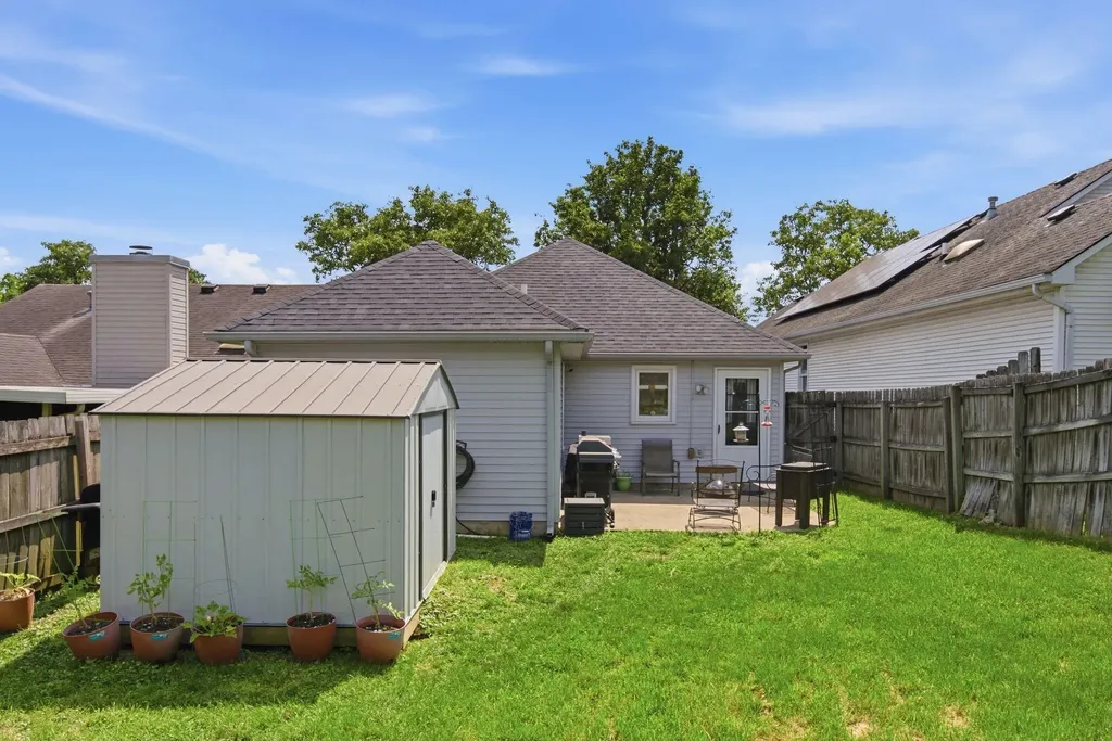 1123 Jonestown Lane Lexington KY 40517