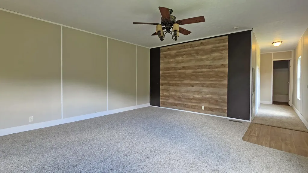 1060 Veneable School Road Booneville KY 41314