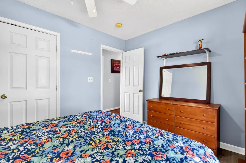 472 Beechcliff Circle Shepherdsville KY 40165
