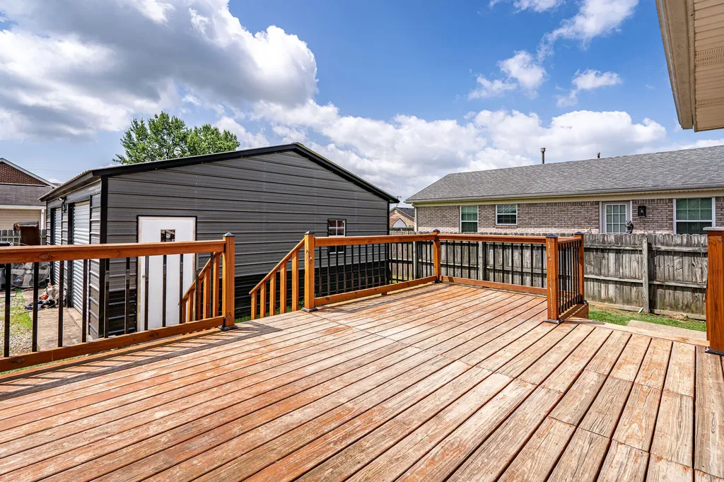 472 Beechcliff Circle Shepherdsville KY 40165