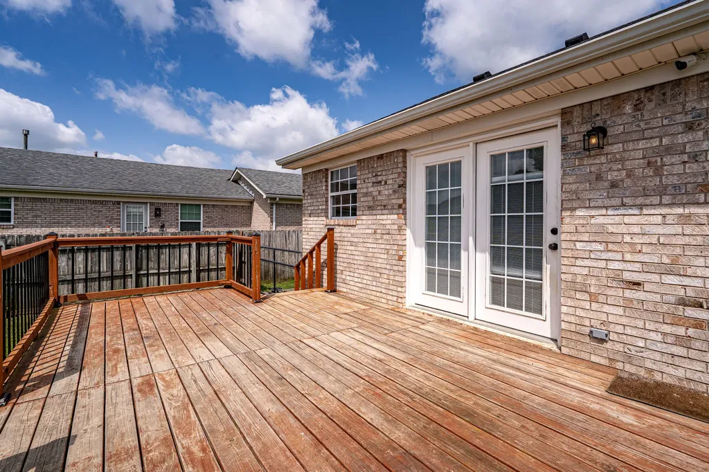 472 Beechcliff Circle Shepherdsville KY 40165
