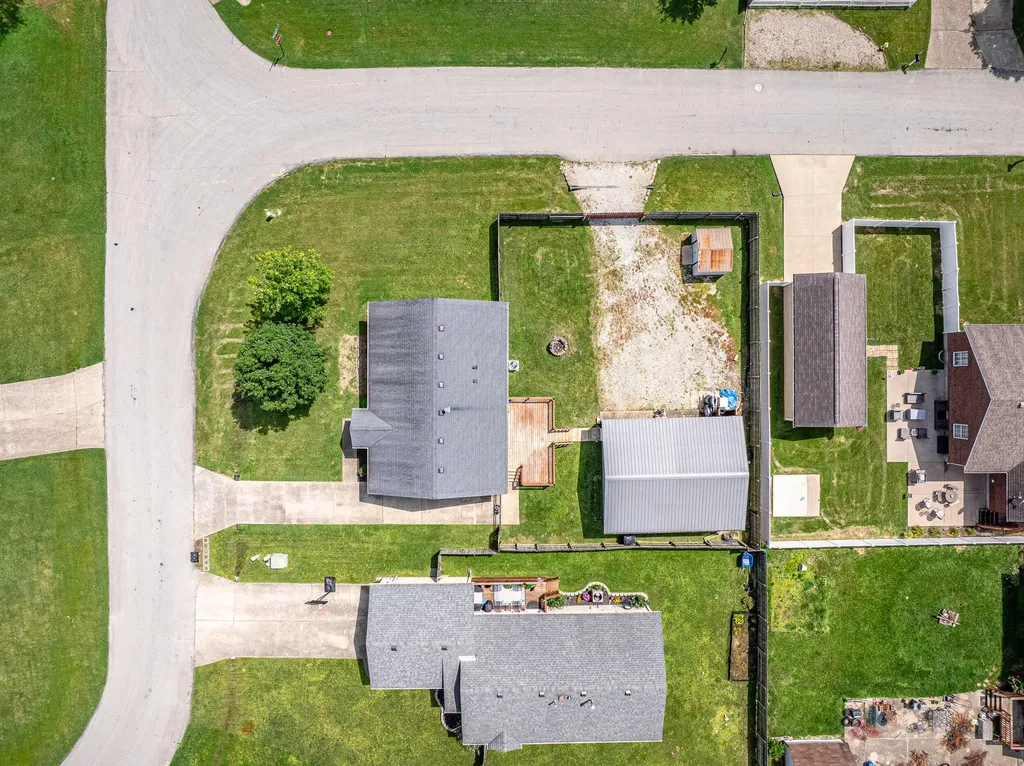 472 Beechcliff Circle Shepherdsville KY 40165