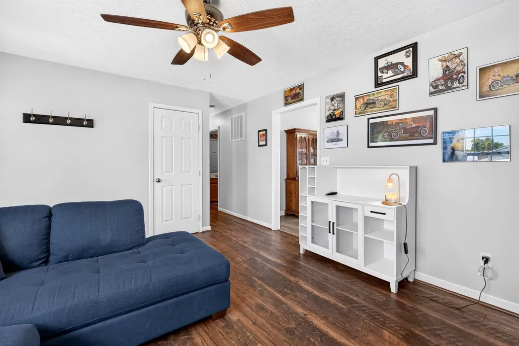 472 Beechcliff Circle Shepherdsville KY 40165