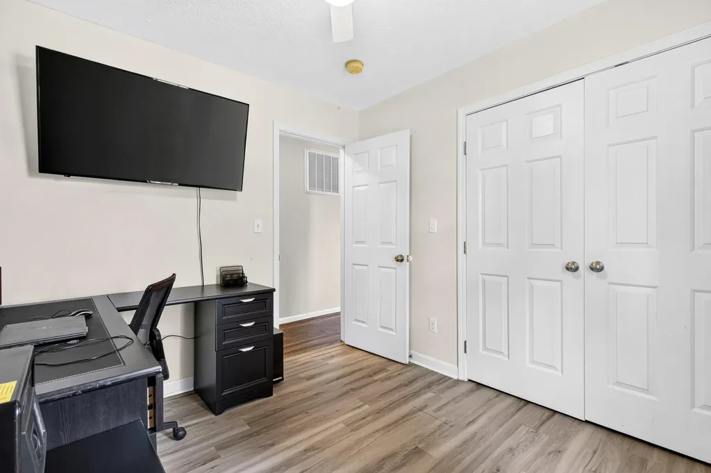 472 Beechcliff Circle Shepherdsville KY 40165