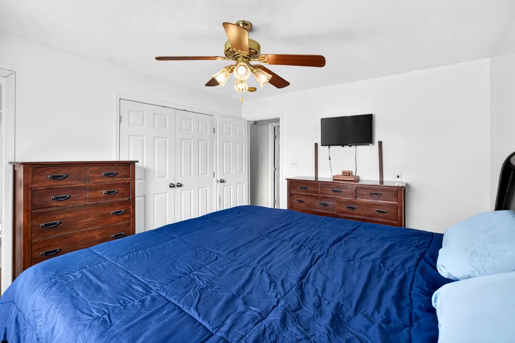 472 Beechcliff Circle Shepherdsville KY 40165