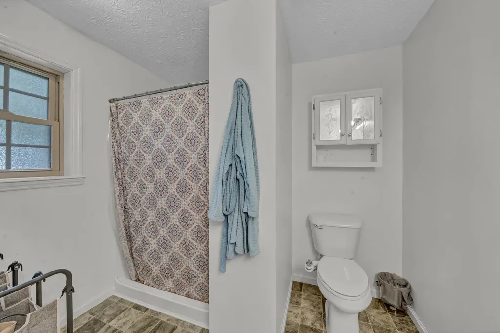 1235 Hallwood Drive Morehead KY 40351