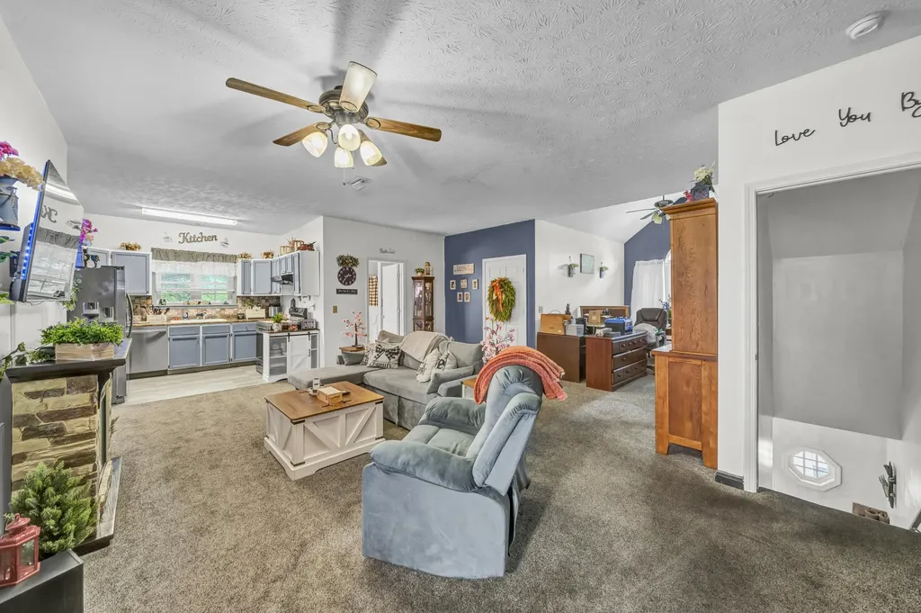 1235 Hallwood Drive Morehead KY 40351