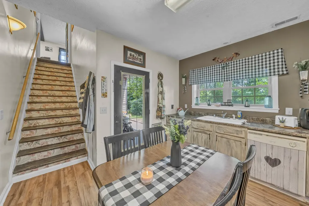1235 Hallwood Drive Morehead KY 40351