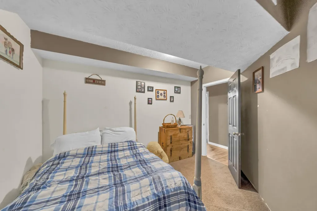 1235 Hallwood Drive Morehead KY 40351