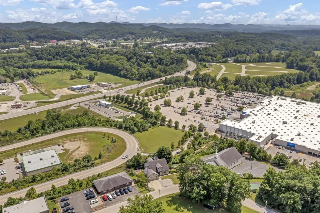 1235 Hallwood Drive Morehead KY 40351