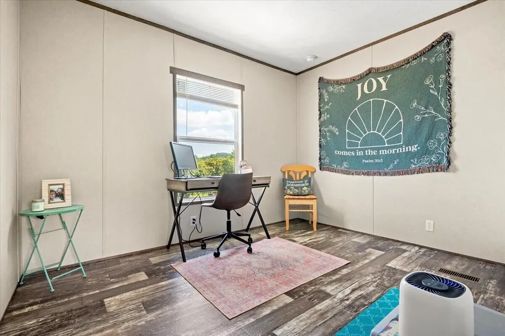 1295 Old Salem Road London KY 40741