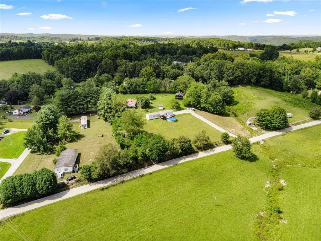 1295 Old Salem Road London KY 40741
