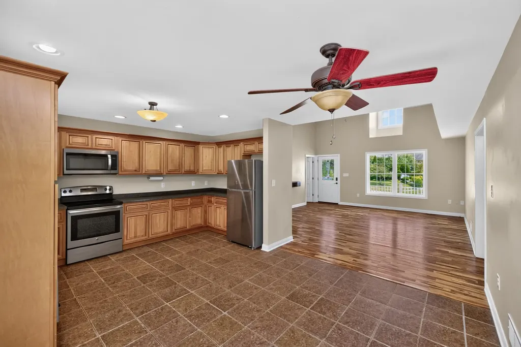 209 Connie Lane Winchester KY 40391