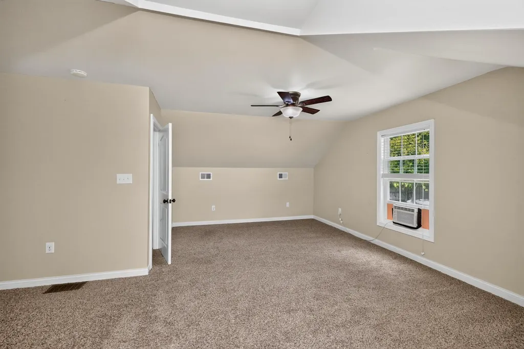 209 Connie Lane Winchester KY 40391