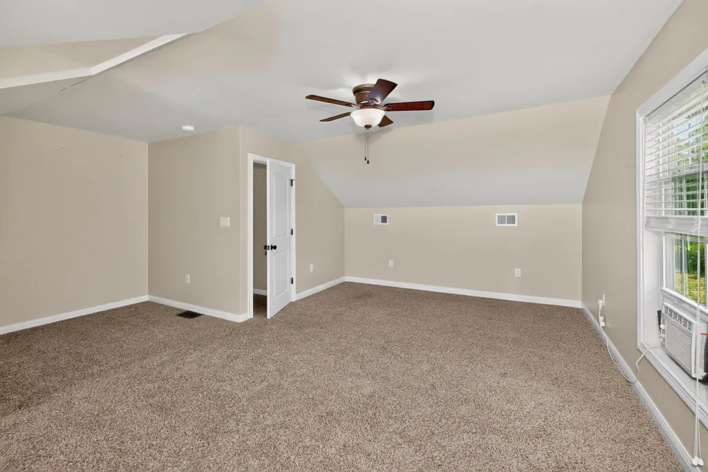 209 Connie Lane Winchester KY 40391