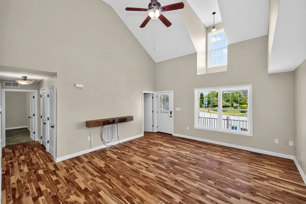209 Connie Lane Winchester KY 40391