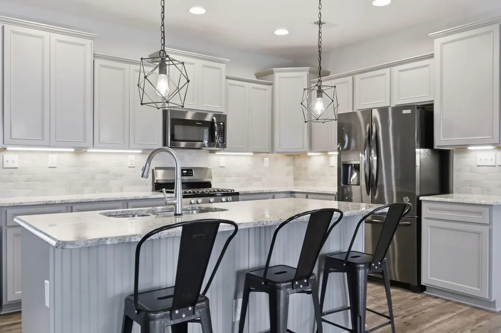 240 Blackthorn Drive Nicholasville KY 40356