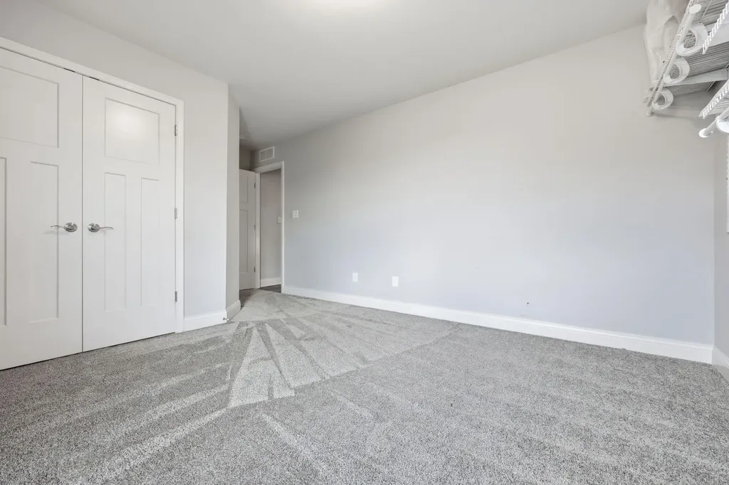 240 Blackthorn Drive Nicholasville KY 40356