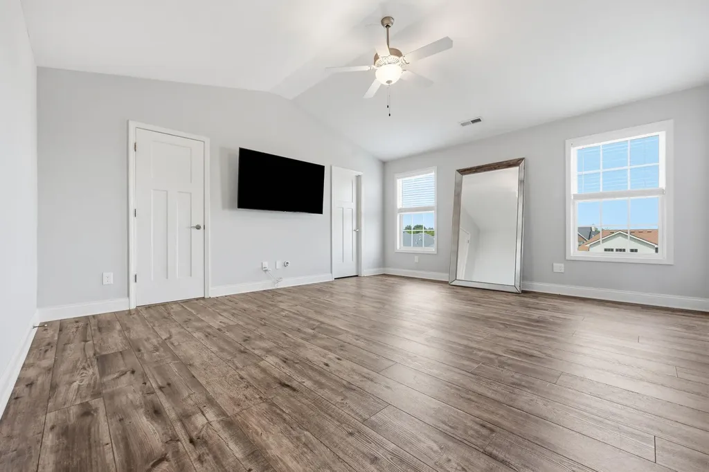 240 Blackthorn Drive Nicholasville KY 40356