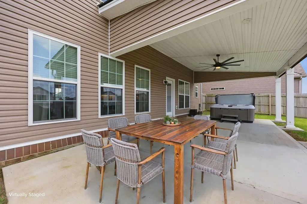 240 Blackthorn Drive Nicholasville KY 40356