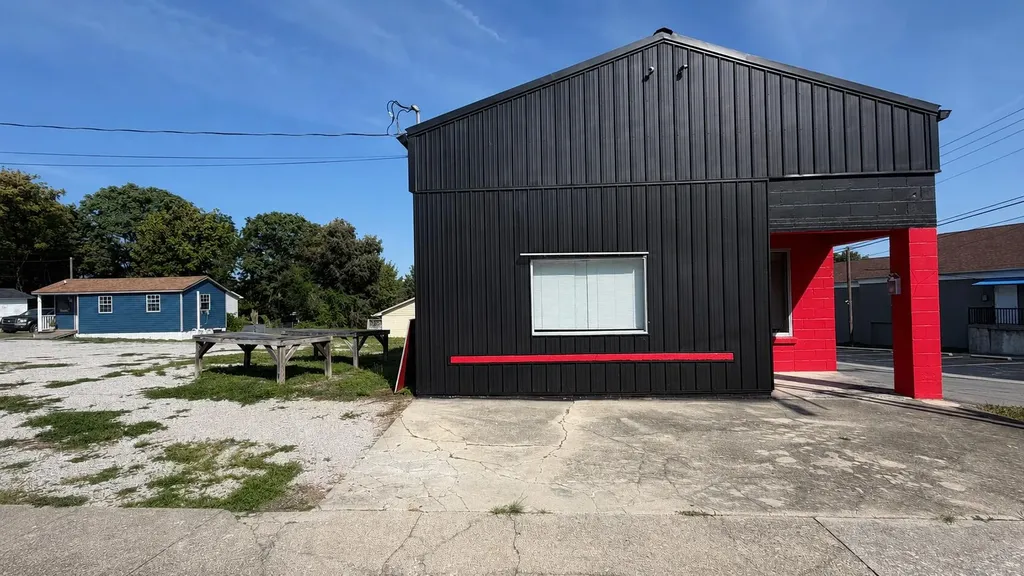 160 S Main Street Monticello KY 42633