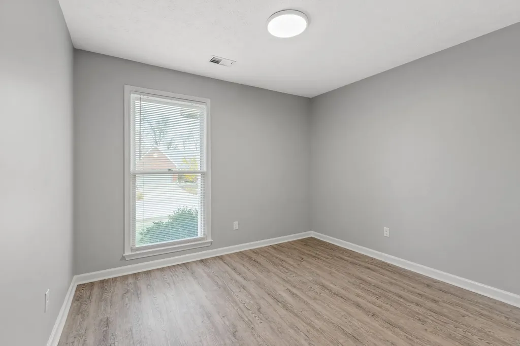 131 Hawthorne Drive Georgetown KY 40324
