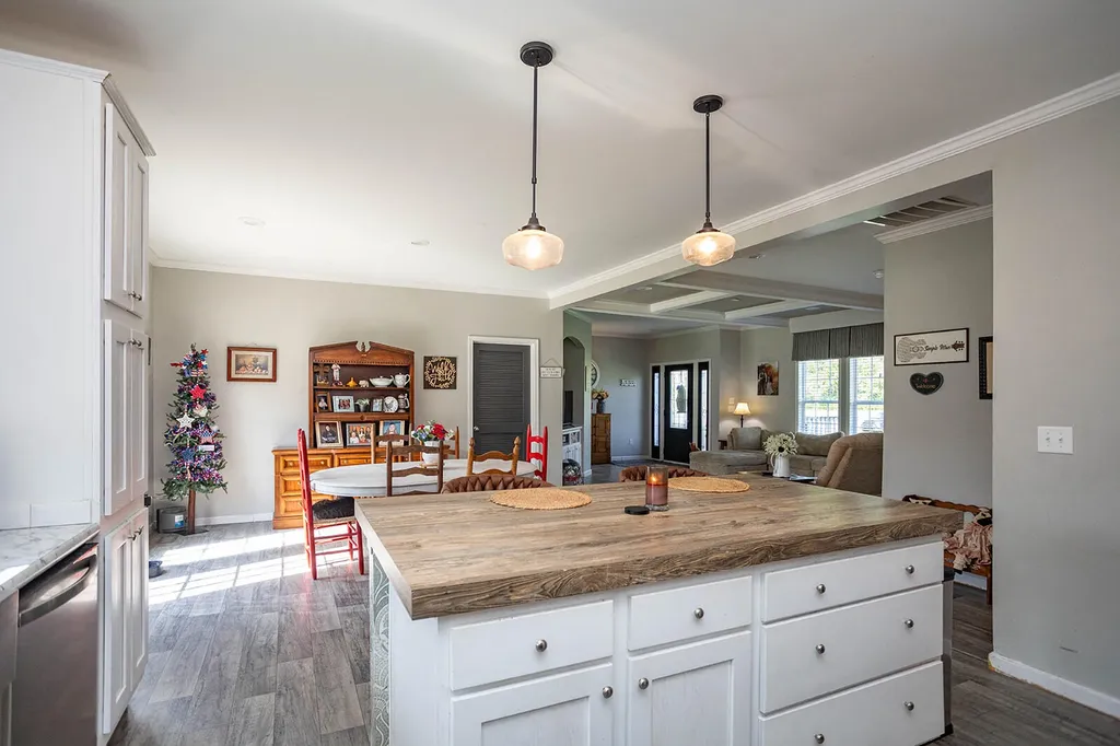 450 Delmar Lane Stanton KY 40380