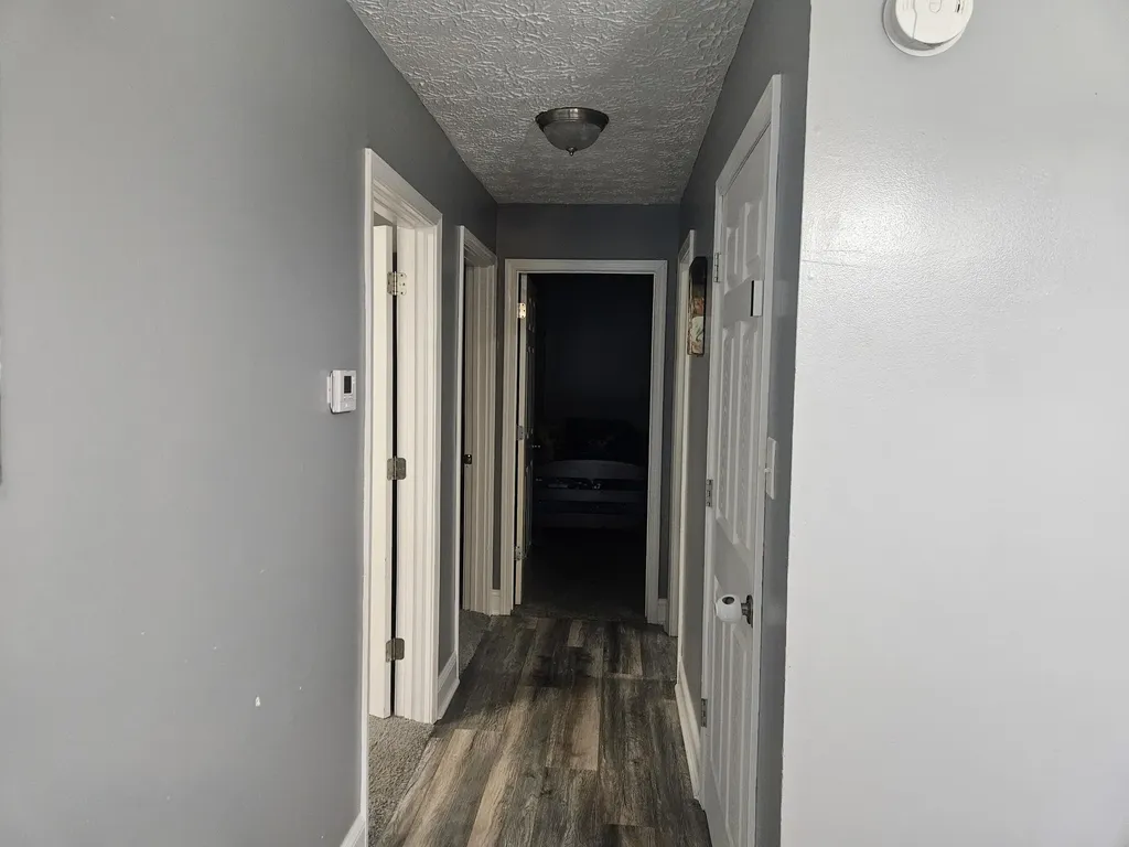 1229 Ky-80 Russell Springs KY 42642