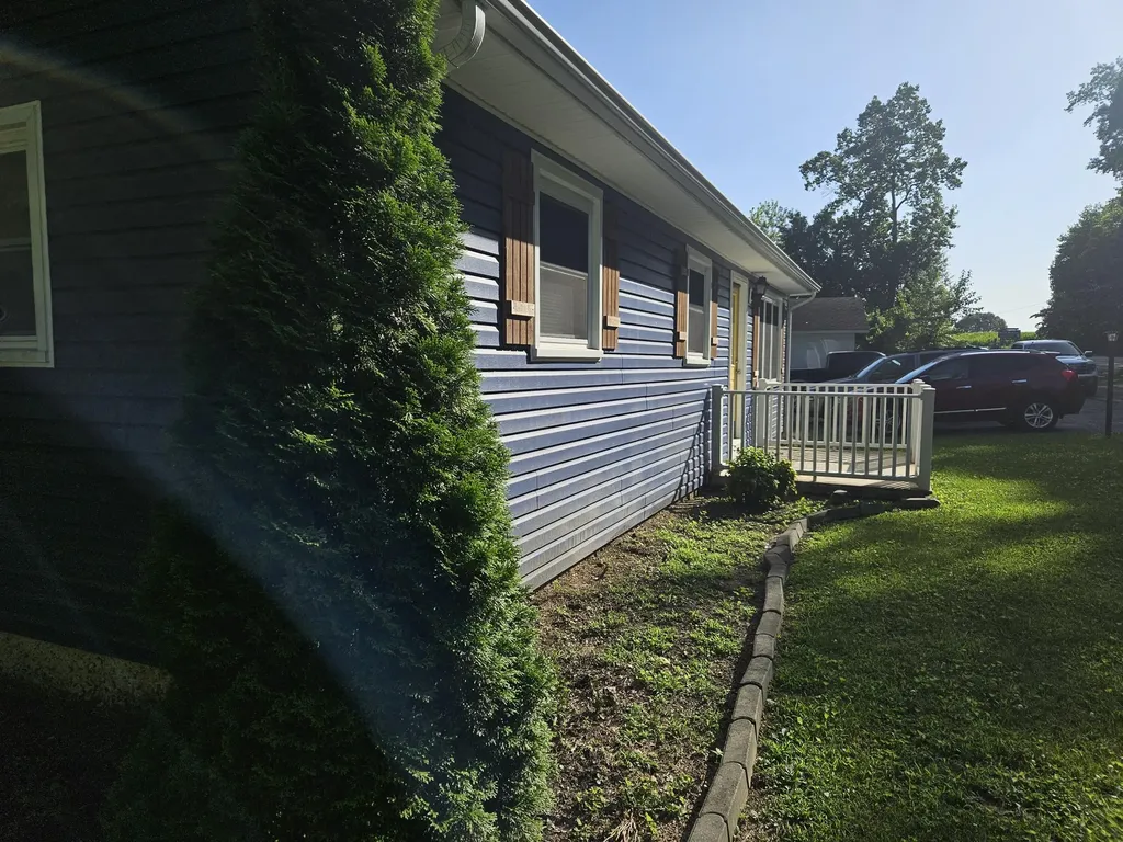 1229 Ky-80 Russell Springs KY 42642