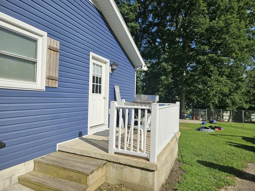1229 Ky-80 Russell Springs KY 42642