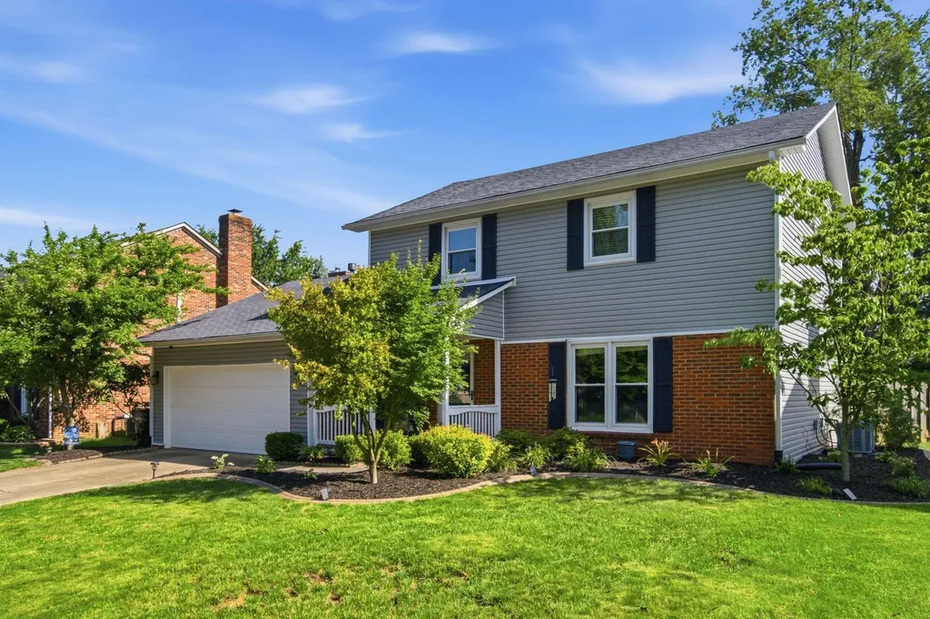 2013 Planters Court Lexington KY 40514