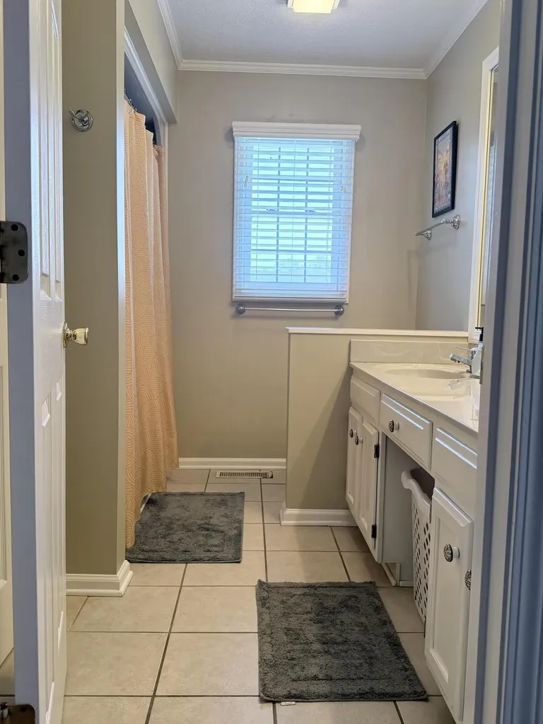 918 Sanderson Drive Hopkinsville KY 42240
