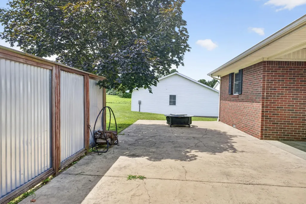 918 Sanderson Drive Hopkinsville KY 42240