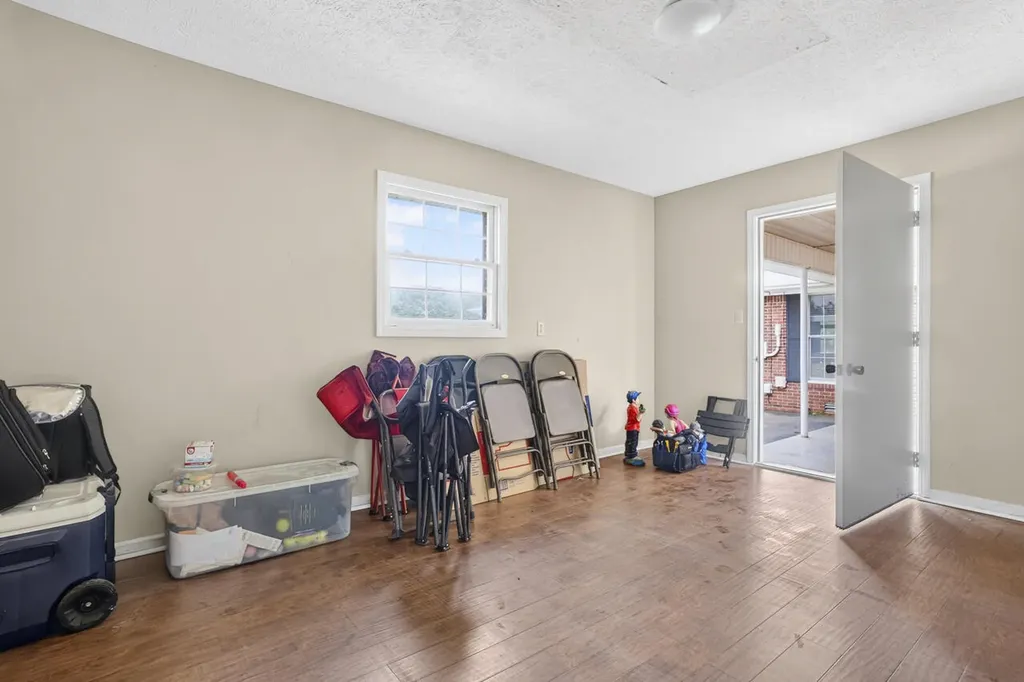 918 Sanderson Drive Hopkinsville KY 42240