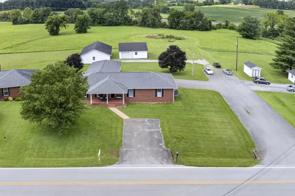 918 Sanderson Drive Hopkinsville KY 42240