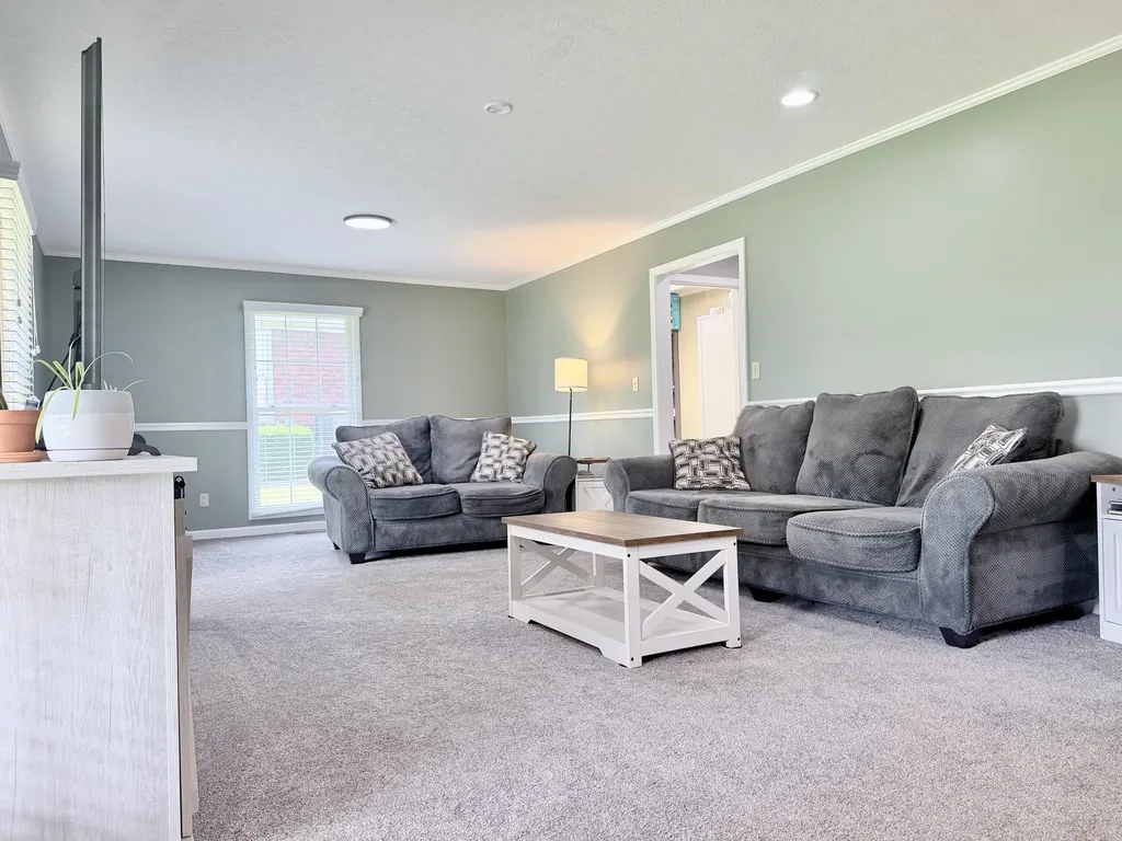 918 Sanderson Drive Hopkinsville KY 42240