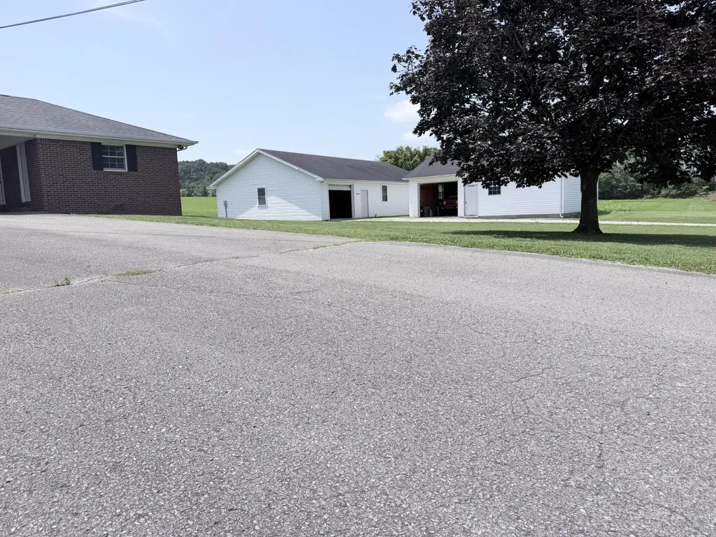 918 Sanderson Drive Hopkinsville KY 42240