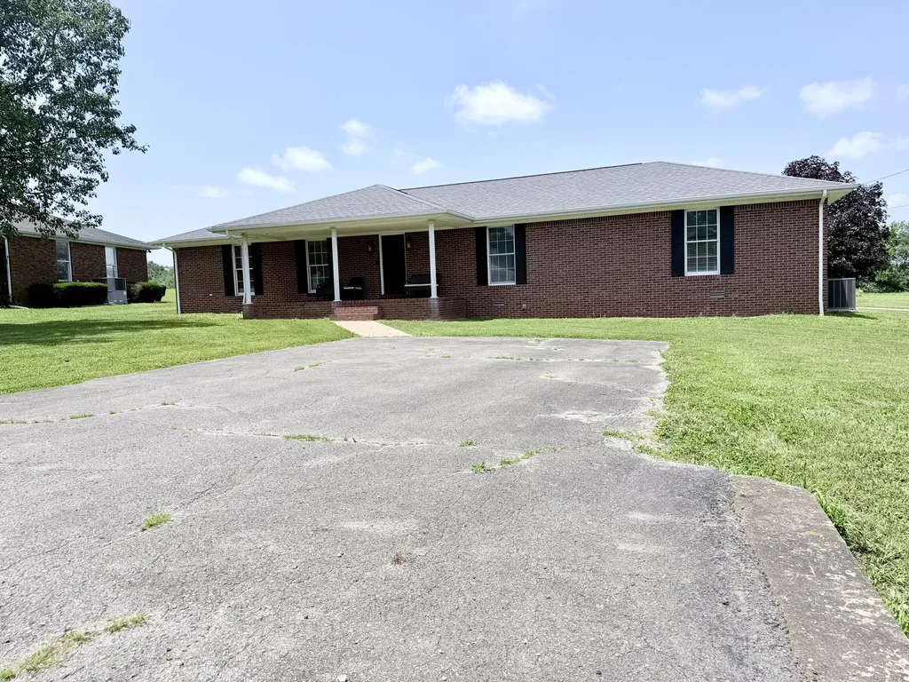 918 Sanderson Drive Hopkinsville KY 42240