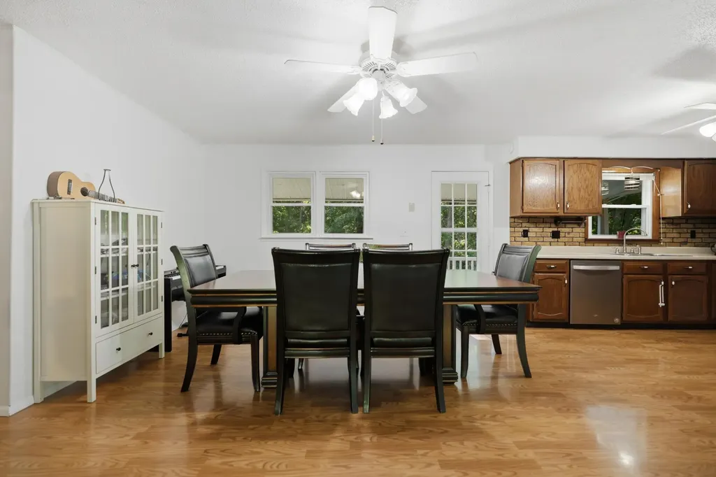 1130 Wright Road Murray KY 42071