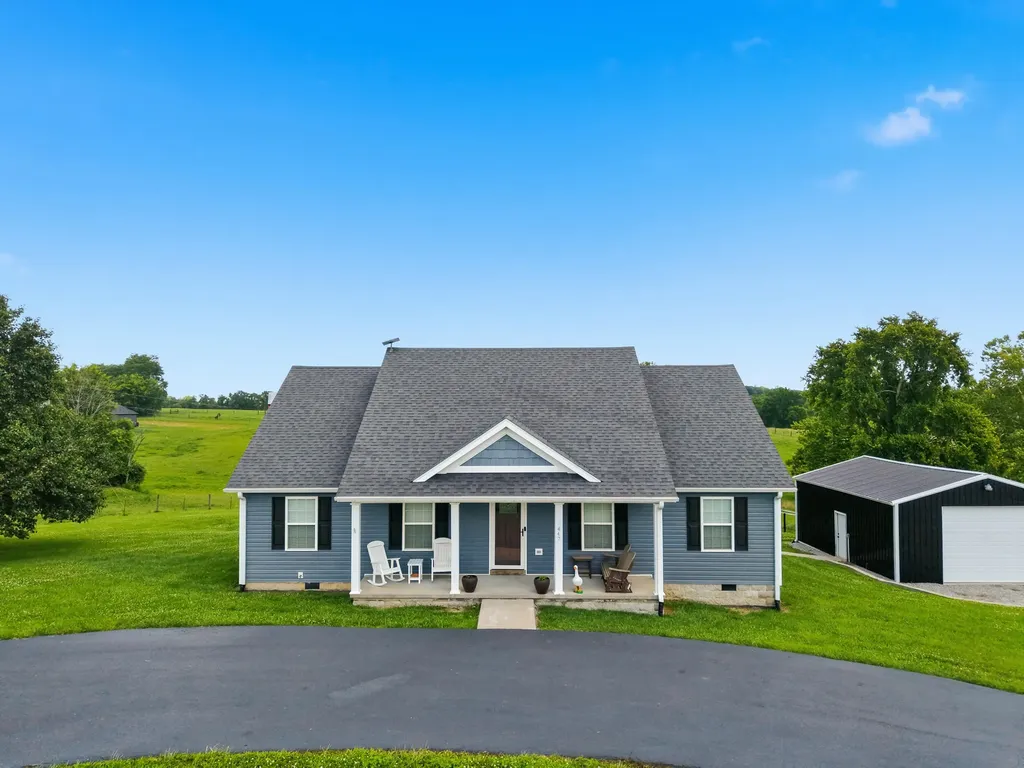 447 Oakland Lane Harrodsburg KY 40330