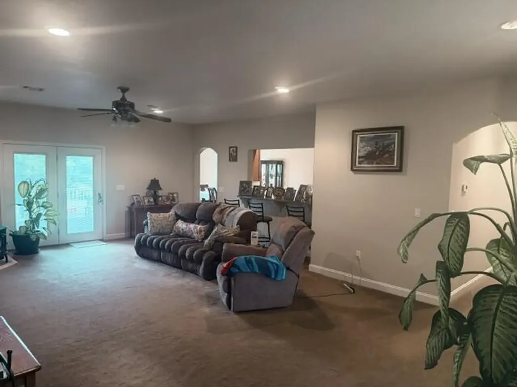 398 Jim Weaver Road Crab Orchard KY 40419