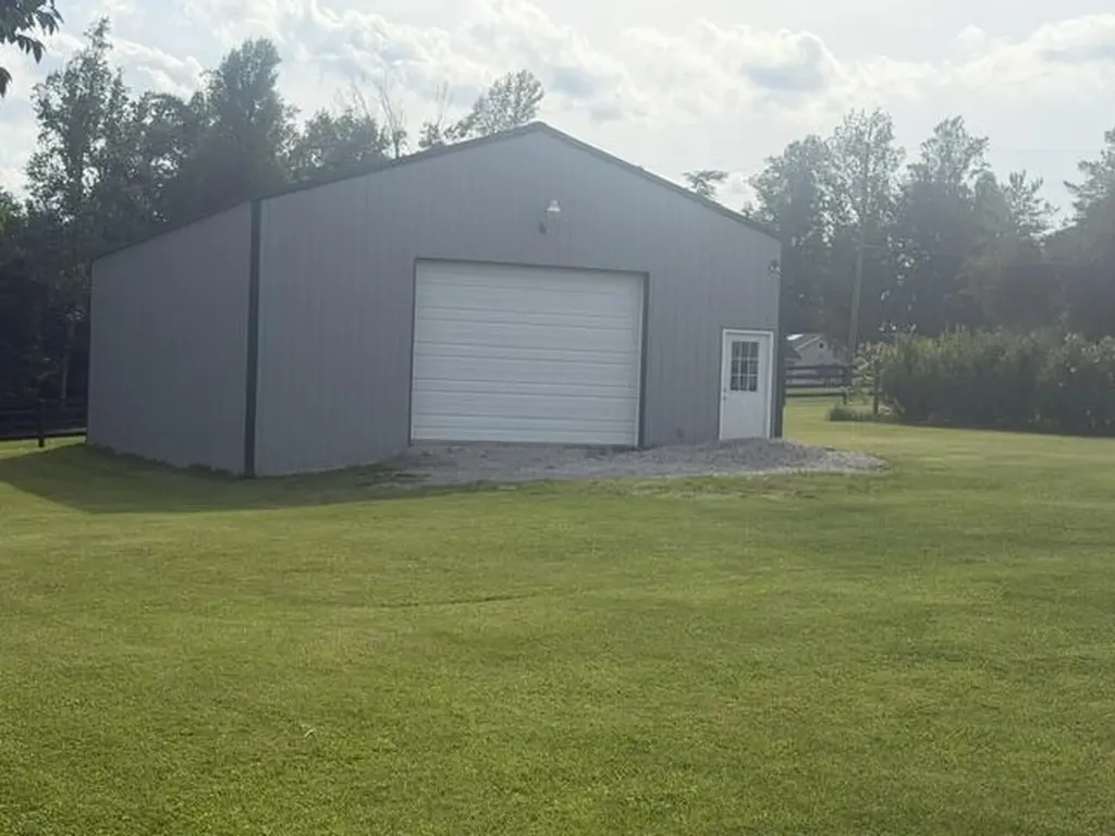 398 Jim Weaver Road Crab Orchard KY 40419