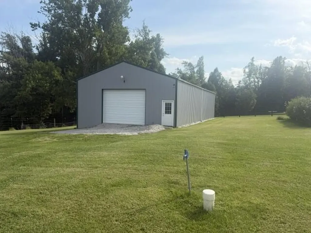 398 Jim Weaver Road Crab Orchard KY 40419